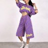 Το σετ περιλαμβάνει κοντό crop top με χαλαρή εφαρμογή και βερμούδα με λάστιχο στη μέση για άνετη εφαρμογή όλη μέρα. Ιδανικό για casual εμφανίσεις, βόλτες και street style looks