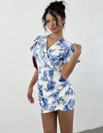 Mini φόρεμα με έντονο floral που δίνει φουλ girly & fresh διάθεση ???? Κρουαζέ εφαρμογή που αγκαλιάζει τέλεια το σώμα και αναδεικνύει τη μέση ???? Ιδανικό για πρωινές βόλτες αλλά και πιο chic εμφανίσεις